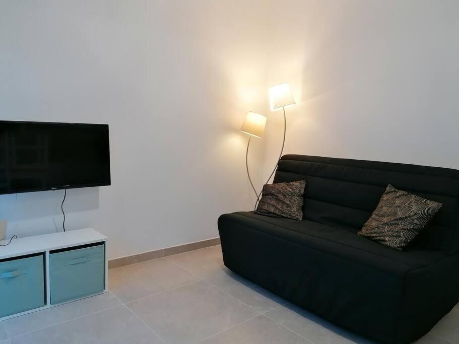 Grand Studio Classe 3 Etoiles Tavera Εξωτερικό φωτογραφία